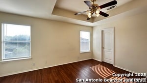 Building Photo - 6107 Lakeview Ct