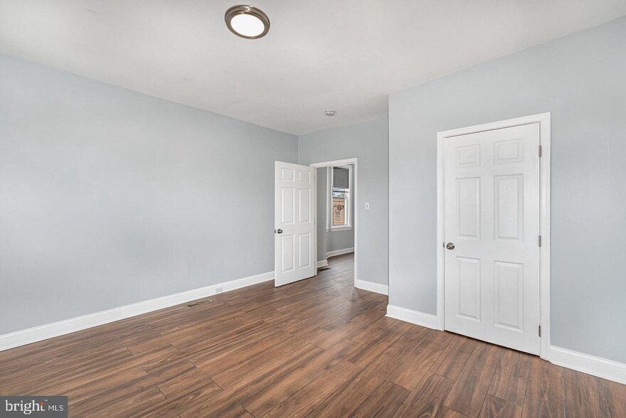 Building Photo - 4600 Eastern Ave