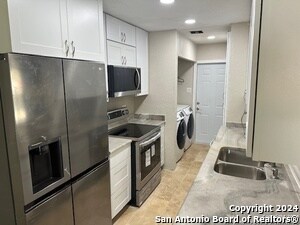Building Photo - 7011 Forest Moss St