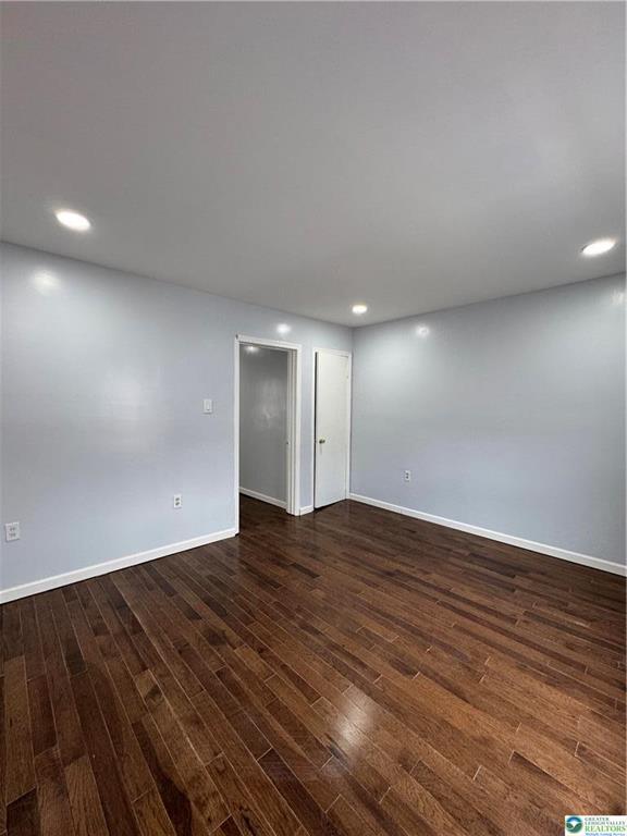 Building Photo - 420 E Ct St