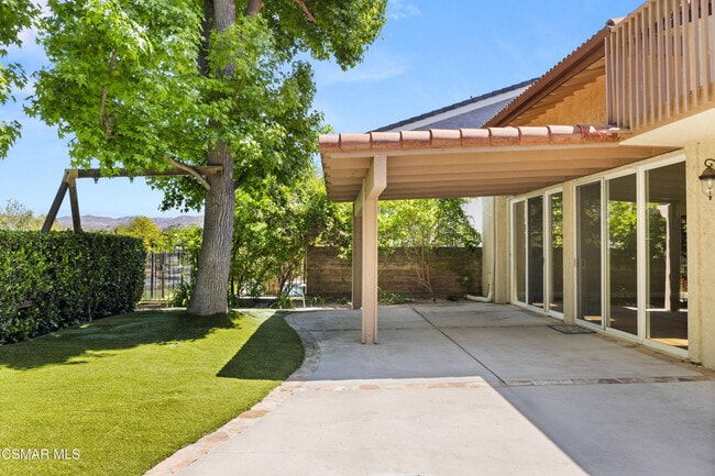 Building Photo - 3805 Mainsail Cir