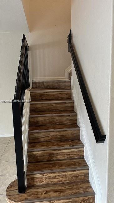 Building Photo - 2851 Prospect Rd