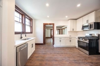 Building Photo - 11417 Wade Park Ave