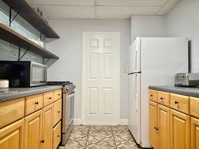 Building Photo - 215 Piedmont Ave NE