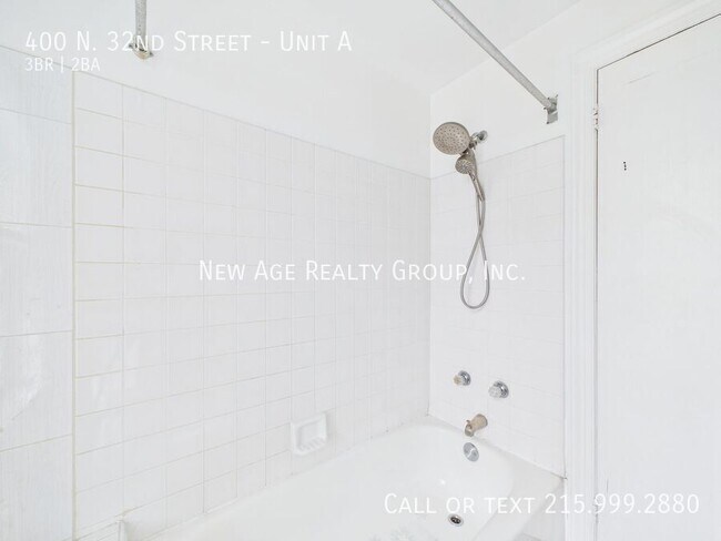 Building Photo - 400 N 32nd St