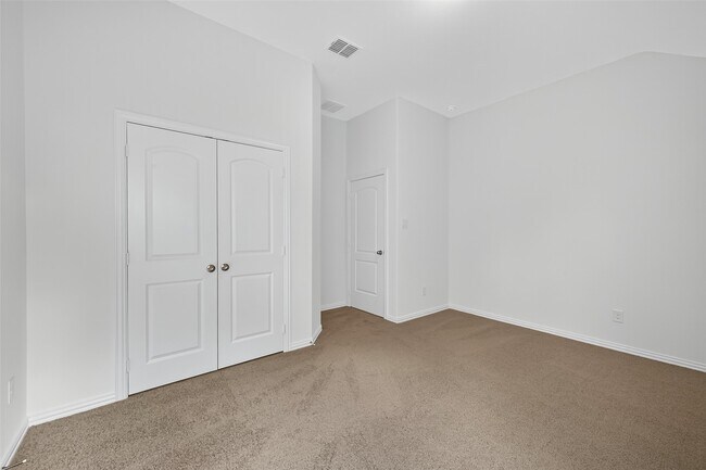 Building Photo - 6214 Severson Lake Ct