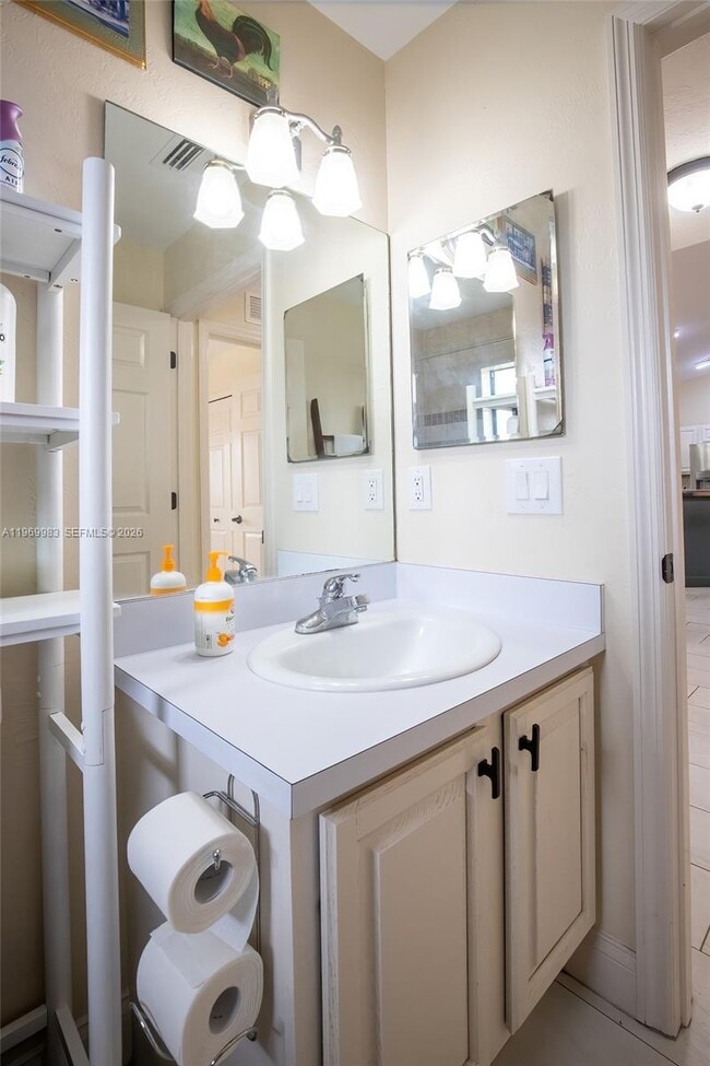 Building Photo - 36 Quail Roost Rd