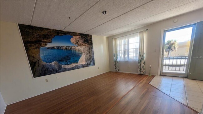 Building Photo - 11620 Park Blvd