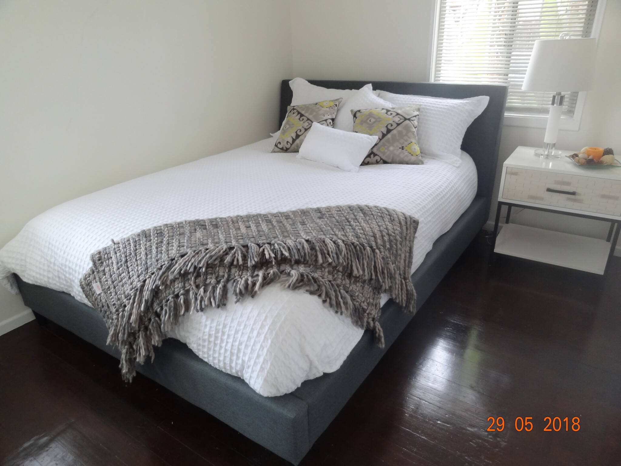 Building Photo - 623 W Queen St