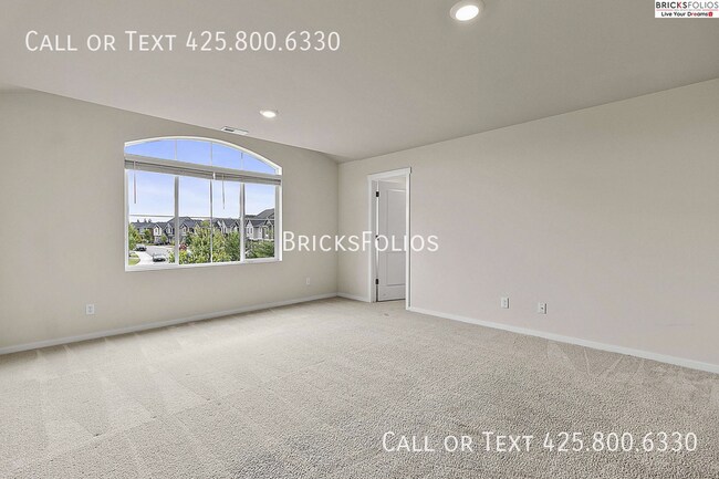 Building Photo - 18722 106th Ave Ct E