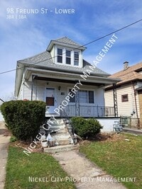 Building Photo - 98 Freund St
