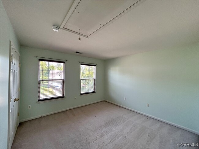 Building Photo - 21 Chadwick Dr