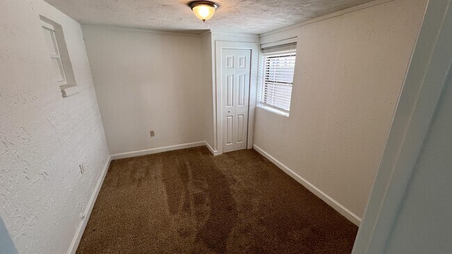 Building Photo - 7701 Ironbark Dr