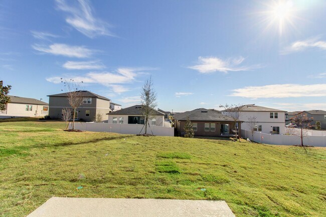 Building Photo - 2216 Bear Peak Dr