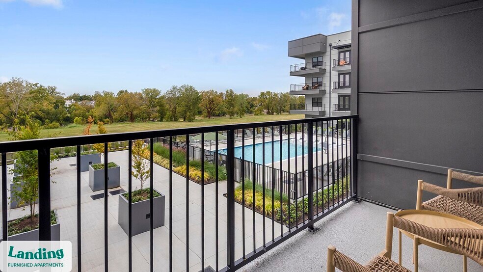 Building Photo - 645 N Front St