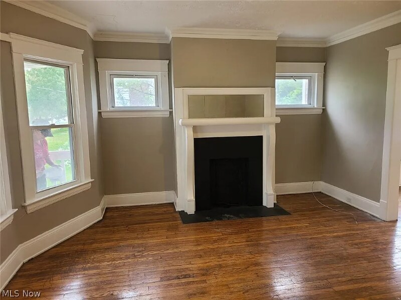 Building Photo - 1830 Mannering Rd