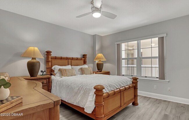 Building Photo - 4670 Links Village Dr