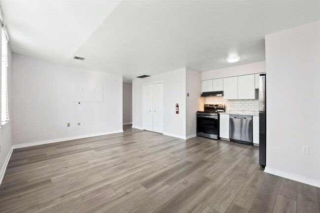 Building Photo - 310 Passaic Ave