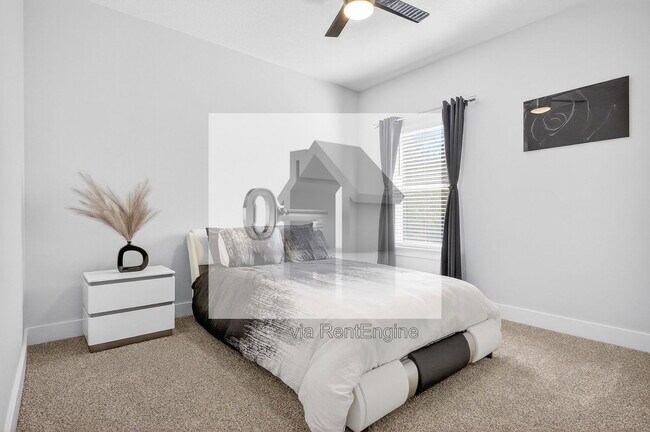 Building Photo - 6076 Rutherford Loop