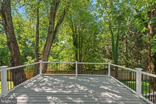Building Photo - 14906 Dunstan Ln