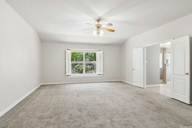 Building Photo - 1303 Bluff Forest