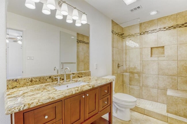 Building Photo - 8126 Ceberry Dr