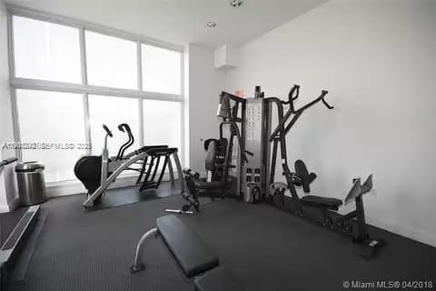 Building Photo - 2600 SW 27th Ave