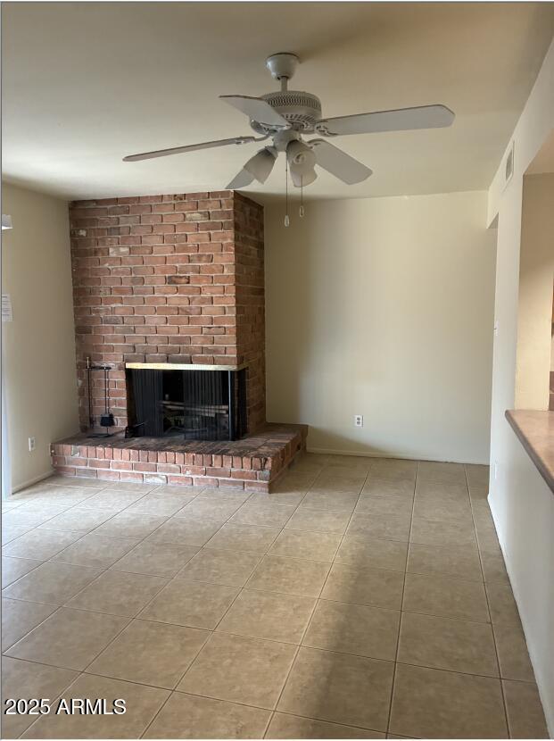 Building Photo - 414 E Hermosa Dr