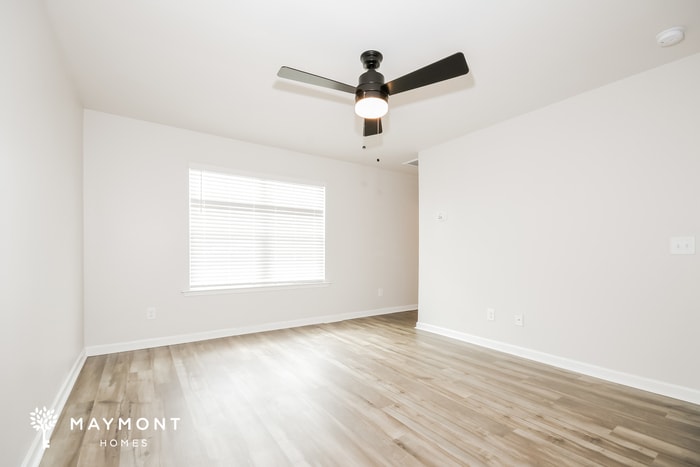 Building Photo - 459 Navona Dr
