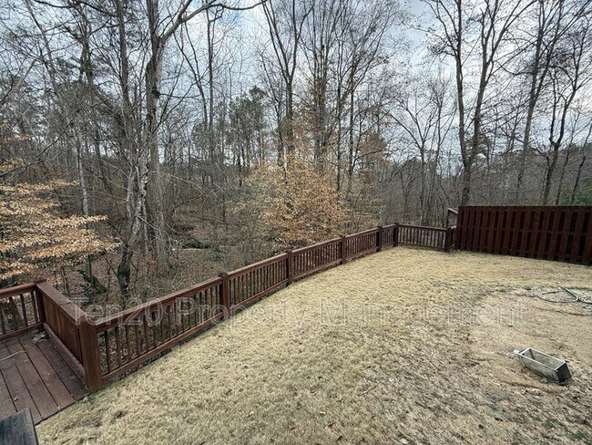 Building Photo - 9843 N Ivy Park Dr