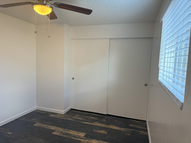 Building Photo - 2460 Brookside Way