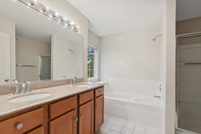 Building Photo - 690 Mill Cir