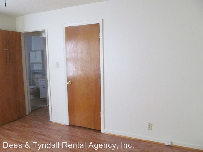 Building Photo - 3 br, 2 bath House - 410 Waters Circle