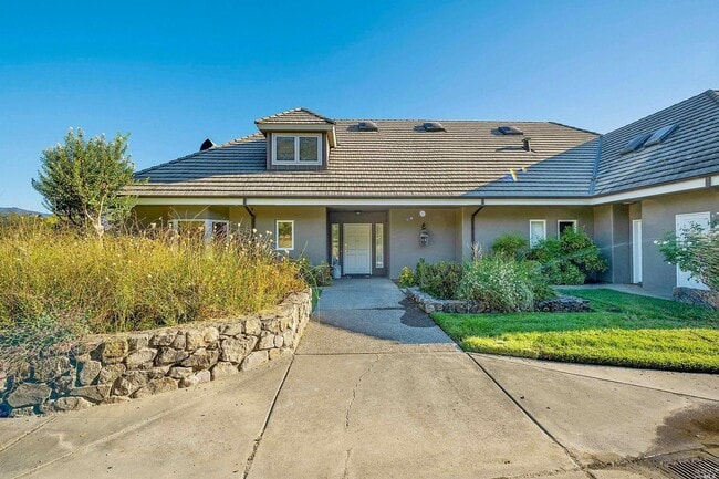 Building Photo - 3397 St Helena Hwy