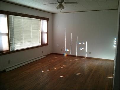 Building Photo - 1359 N 7th St