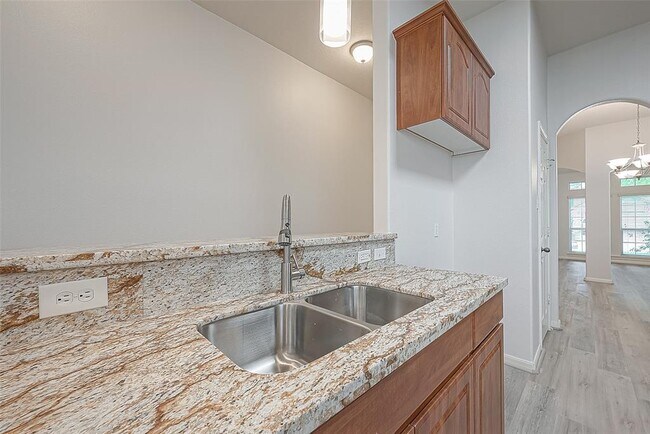 Building Photo - 988 Arbor Crossing