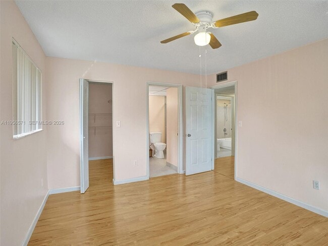 Building Photo - 9974 N Belfort Cir