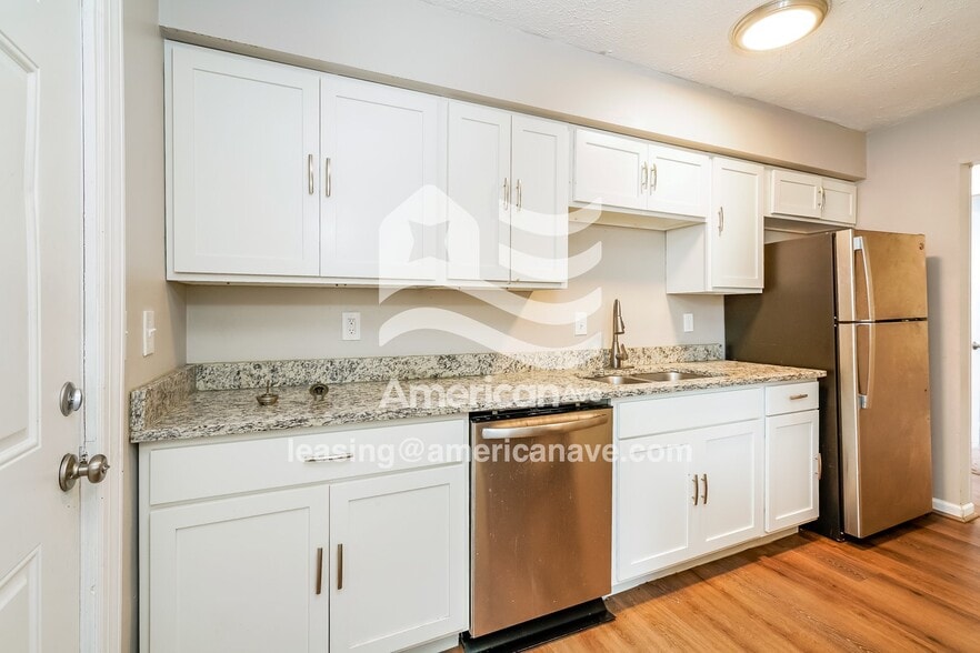 Building Photo - 1629 Knox St