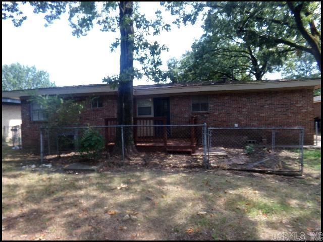 Building Photo - 408 Pickwick Ln