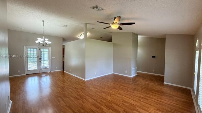 Building Photo - 11540 NW 27th Ct