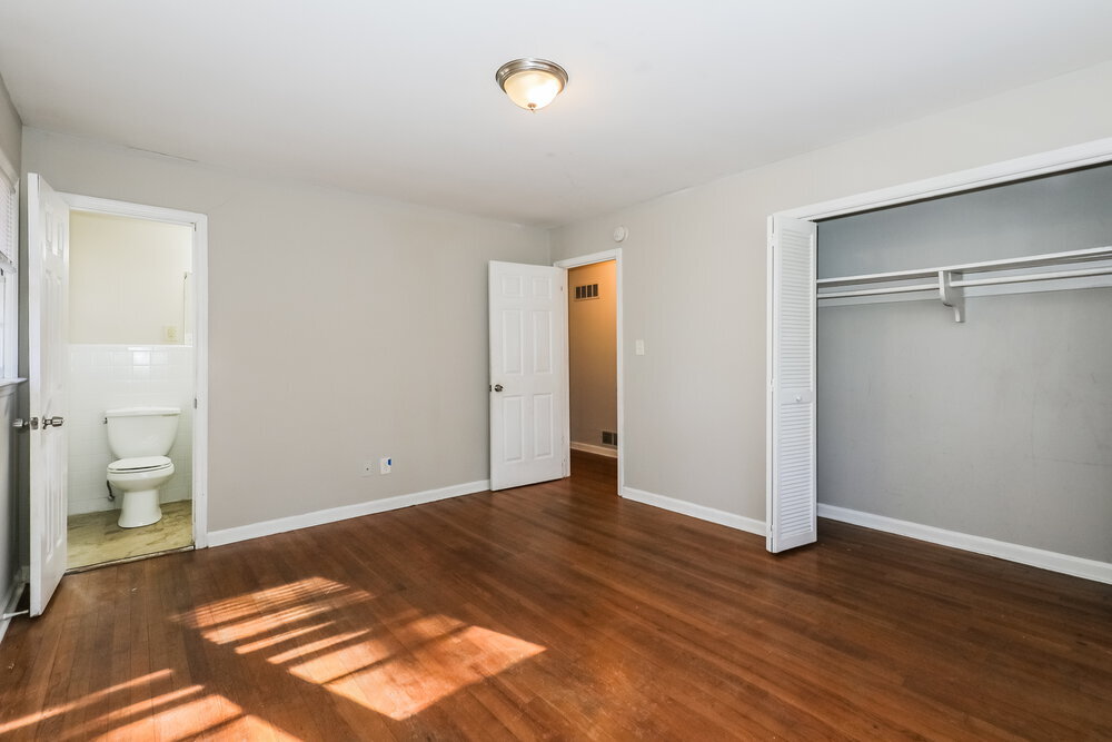 Building Photo - 4775 Ben Hill Rd