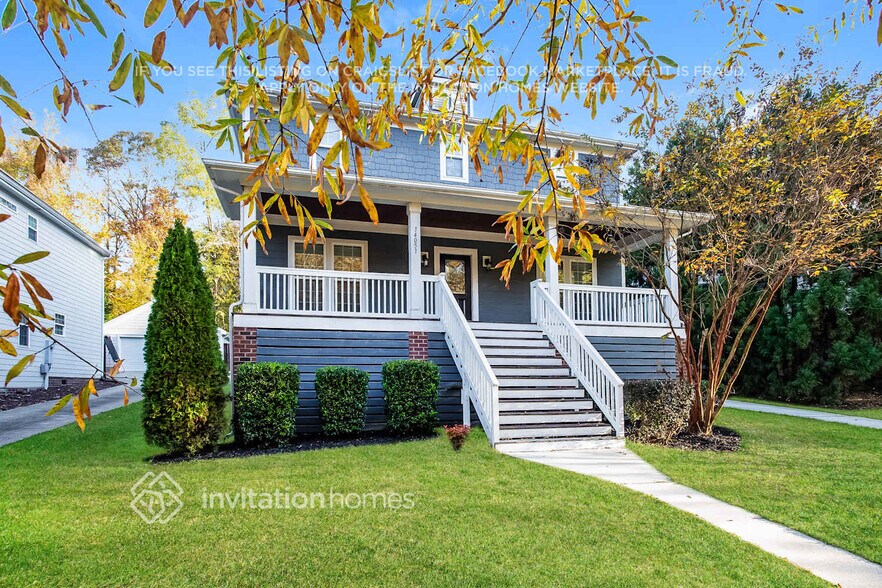 Building Photo - 14051 Old Vermillion Dr