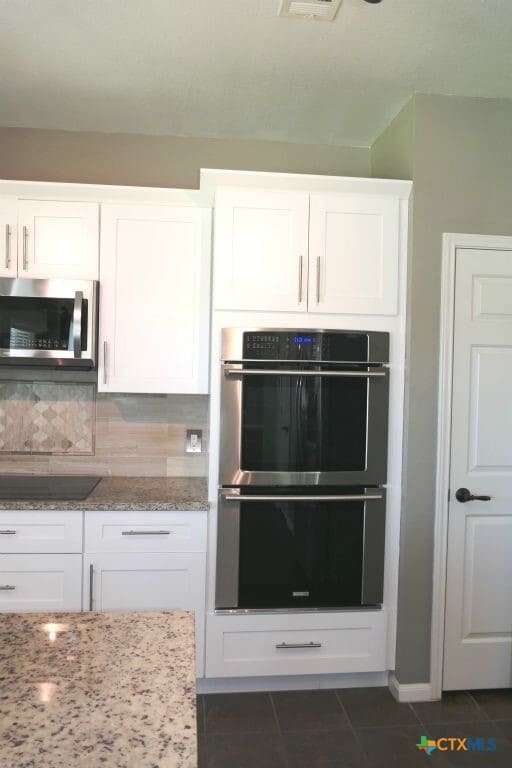 Building Photo - 413 Cattail Cir