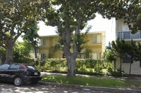 Building Photo - 6112 Eleanor Ave