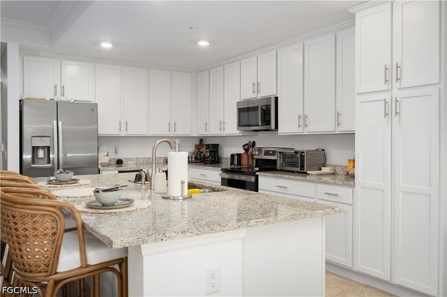 Building Photo - 43030 Greenway Blvd