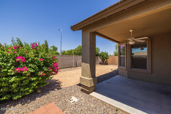 Building Photo - 3148 W Maldonado Rd