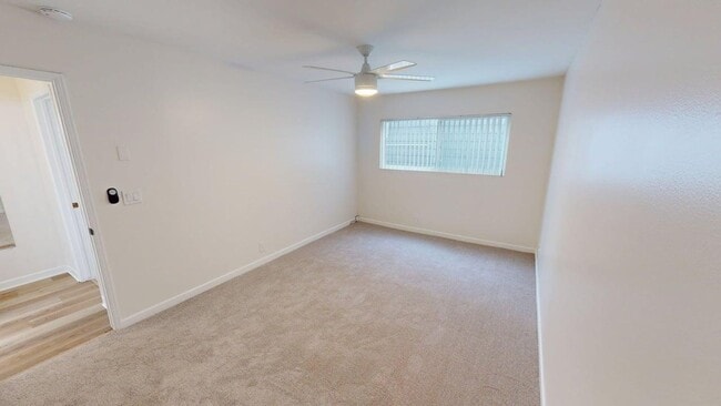 Building Photo - Spacious 2 Bedroom Condo in Central Village with AC. Water, Cable, Trash Included!