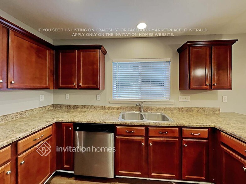 Building Photo - 1016 Kings Mountain Ln