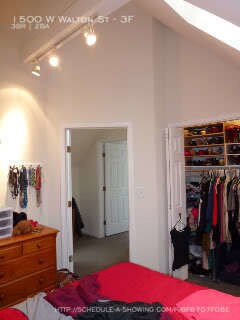 Building Photo - 1500 W Walton St