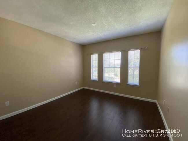 Building Photo - 12204 Wild Iris Way